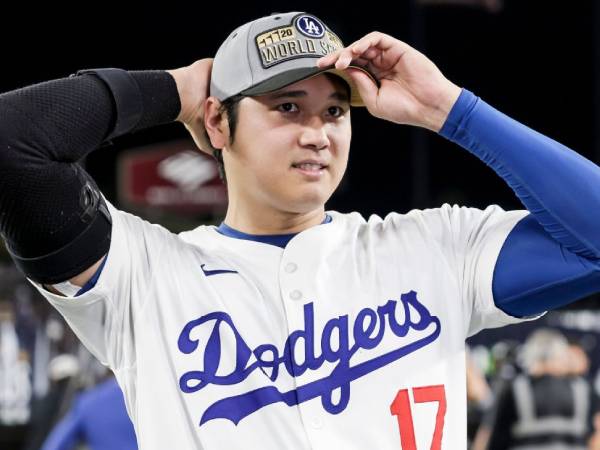 Bintang Los Angeles Dodgers Shohei Ohtani memiliki pembayaran tertunda sebesar $680 juta (2034–2043). (Foto: AP)