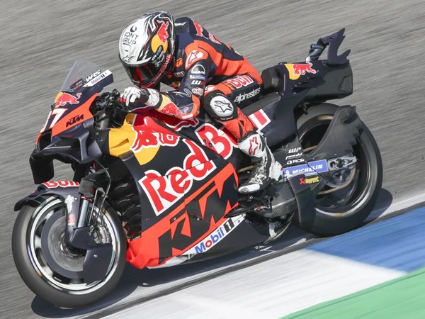 Pedro Acosta Nilai KTM 2025 Lebih Baik Ketimbang Tahun Lalu