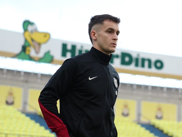 Marc Casado Tak Masalah Bersaing dengan De Jong