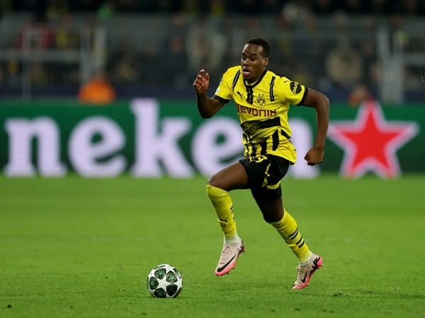 Real Madrid Dapat Persaingan dalam Buru Bintang Muda Dortmund