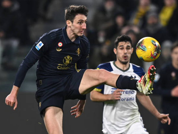 Andrea Cambiaso Bicara Soal Kebugaran dan Posisi Terbaiknya di Juventus