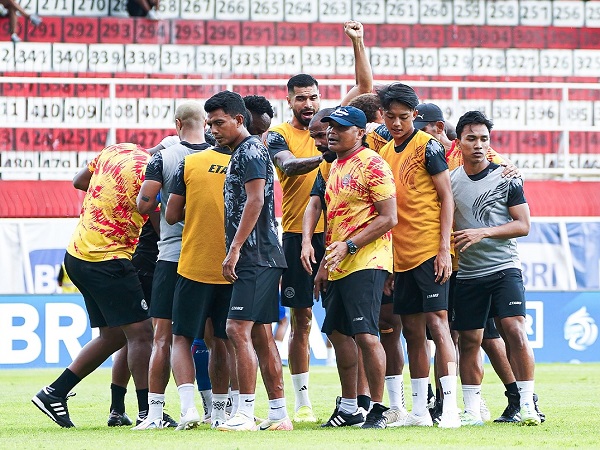 Arema FC siap hadapi Malut United FC