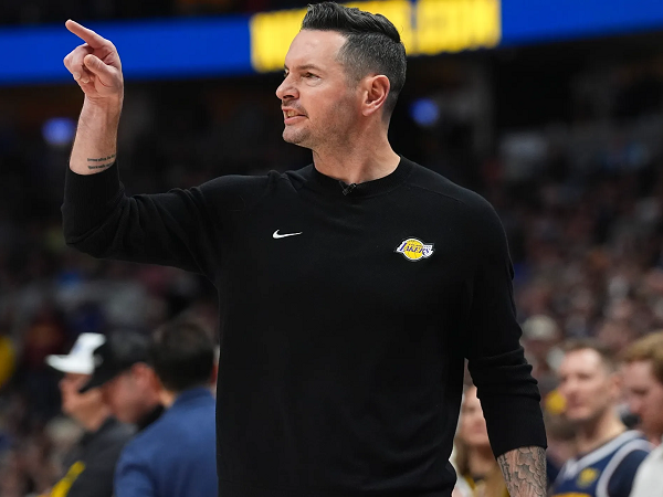 JJ Redick tidak mau Lakers bermain di Play-in Tournament.