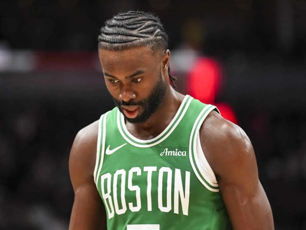 Jaylen Brown Sebut Cedera Punggung Menganggunya