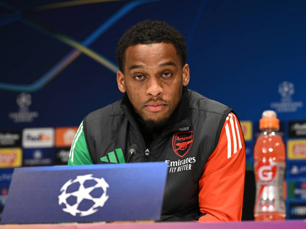 Jurrien Timber Akui Arsenal Tak Punya Kesempatan Kedua di Liga Champions