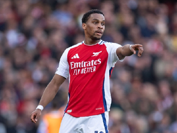 Bek Arsenal, Jurrien Timber