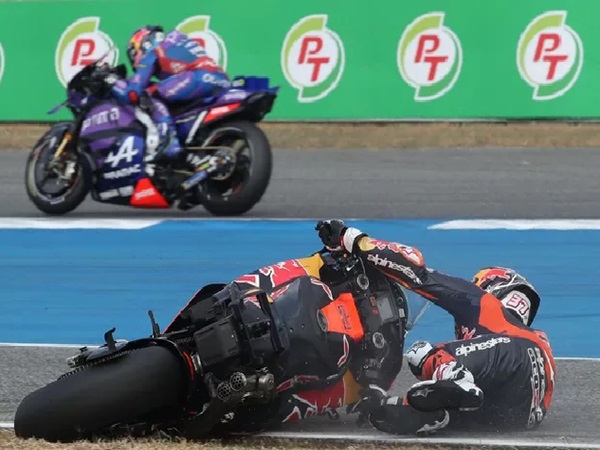 Pedro Acosta Cari Jawaban Penyebab Terjatuh di MotoGP Thailand
