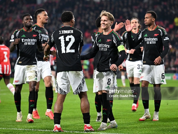 Arsenal pulang dari Eindhoven dengan kemenangan besar atas PSV