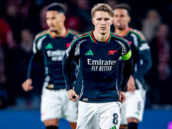Pemain Arsenal.