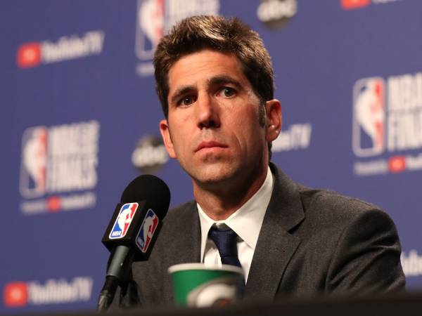 Bob Myers berjasa ikut mengubah Golden State Warriors menjadi salah satu dinasti terbesar dalam sejarah NBA. (Foto: AP)
