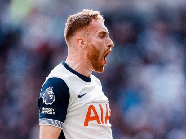 Gelandang Tottenham