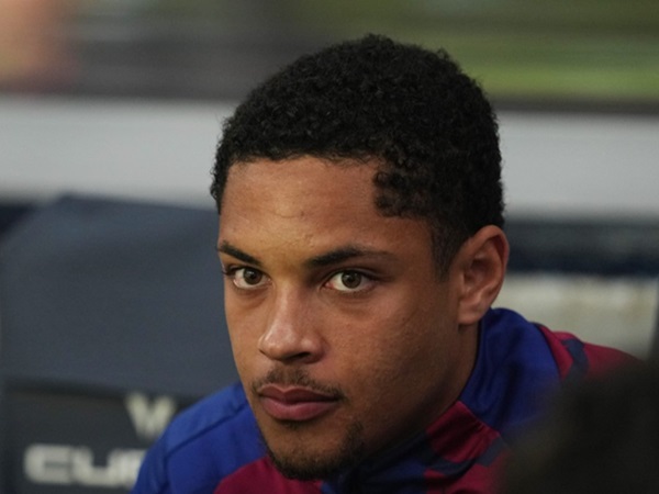 Vitor Roque Sempat Minta Saran Endrick sebelum ke Palmeiras