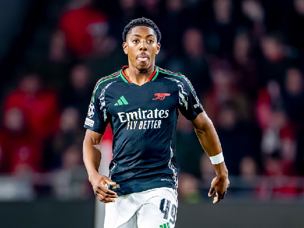 Myles Lewis-Skelly mencuri perhatian berkat penampilannya bersama Arsenal musim ini