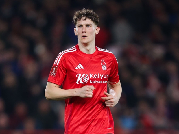 Kapten Nottingham Forest, Ryan Yates