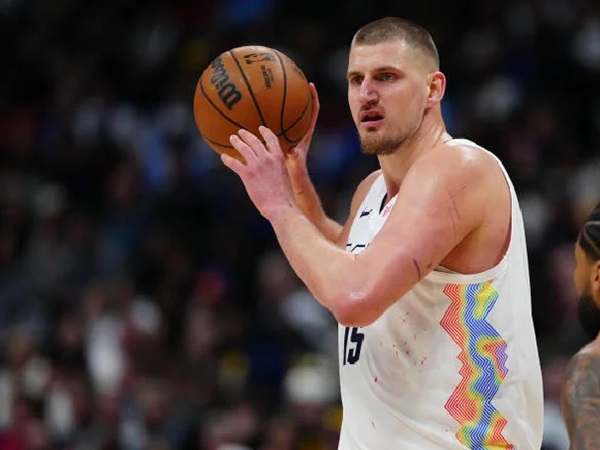 Nikola Jokic Catat Sejarah Saat Nuggets Libas Suns
