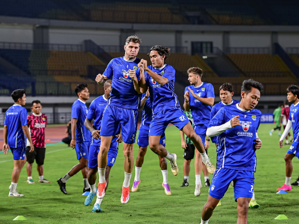 Pemain Persib akan dapat libur sepuluh hari