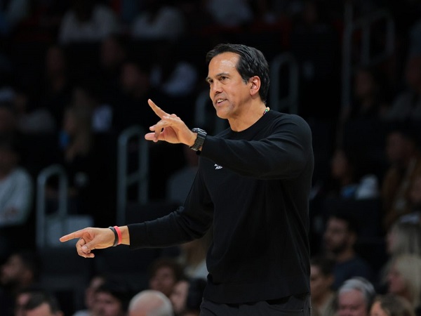 Erik Spoelstra ingin Heat belajar dari kekalahan lawan Bulls.