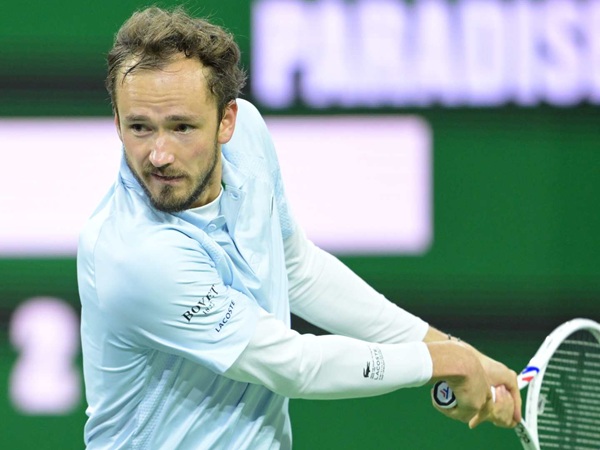 Lawan Mundur, Daniil Medvedev Meluncur Ke Babak 16 Besar Di Indian Wells