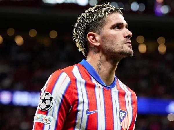 Gelandang Atletico Madrid