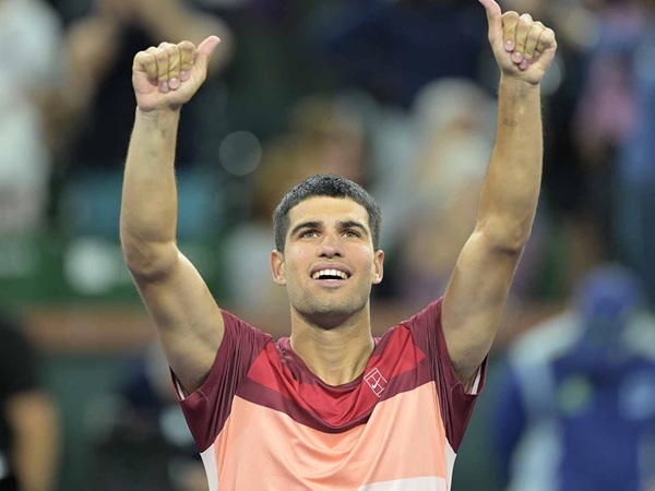 Carlos Alcaraz Patahkan Perjuangan Denis Shapovalov Di Indian Wells