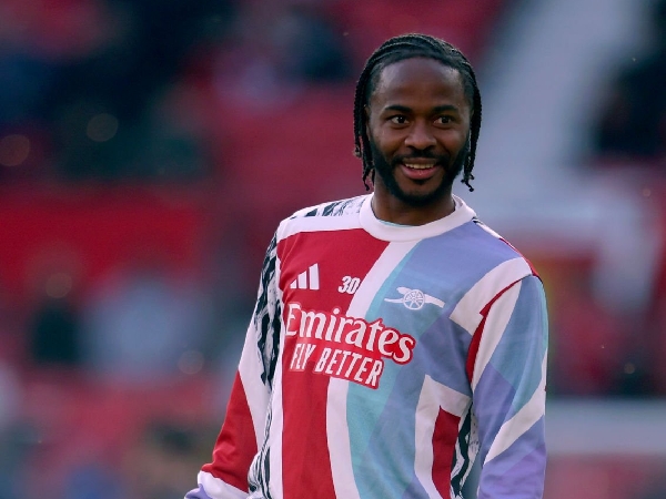 Gary Lineker menyoroti penurunan performa Raheem Sterling