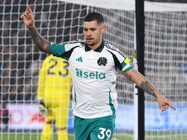 Gelandang Newcastle United, Bruno Guimaraes