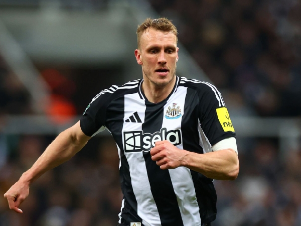 Bek Newcastle United, Dan Burn