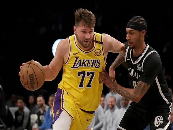 Luka Doncic Diragukan Tampil Saat Lakers Lawan Bucks