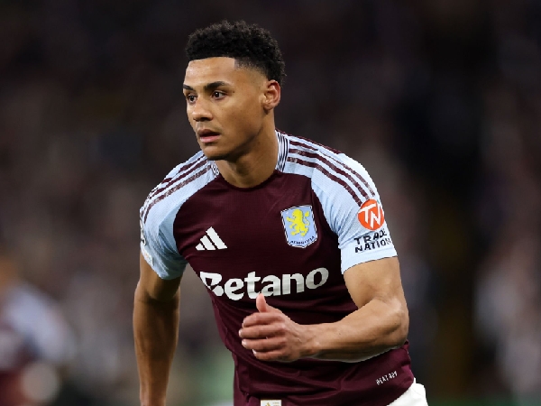 Striker Aston Villa, Ollie Watkins