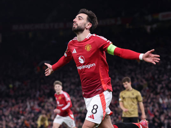 Hattrick Bruno Fernandes Bawa Man United ke Perempat Final Liga Europa