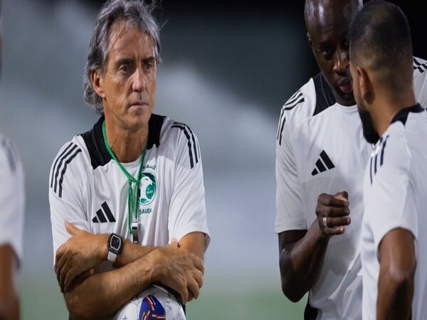 Laporan terbaru di Italia menyebutkan jika Roberto Mancini masuk sebagai salah satu pengganti Thiago Motta di Juventus / via AFP