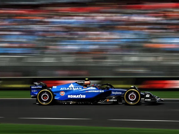 Carlos Sainz Yakin Miliki Pekerjaan yang Harus Dilakukan