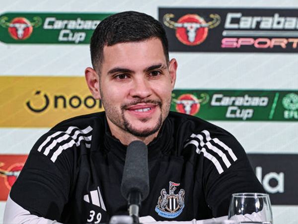 Jelang Final, Bruno Guimaraes Minta Fans Newcastle United Tetap Positif