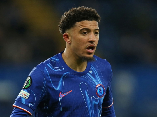 Chelsea dirumorkan akan mengembalikan Jadon Sancho ke Manchester United