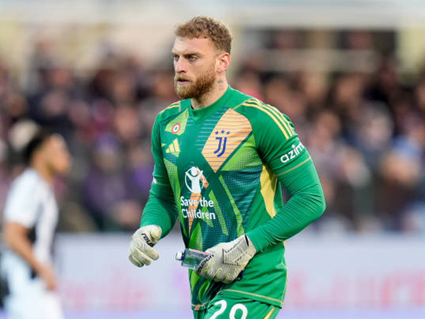 Dibantai Fiorentina, Michele Di Gregorio Bingung dengan Krisis Juventus