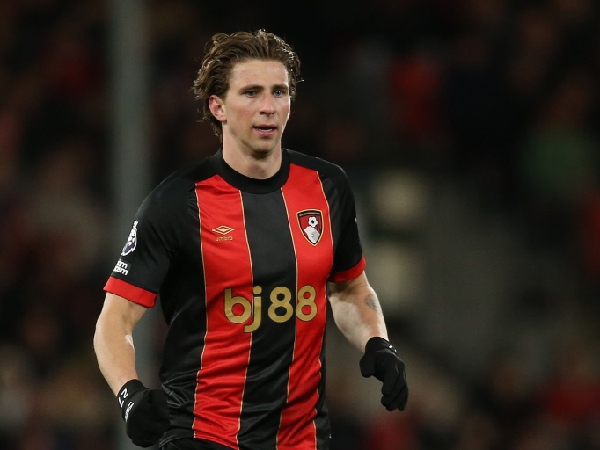 Bek Bournemouth, Illia Zabarnyi