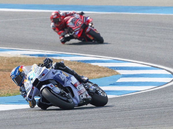 Davide Tardozzi enggan remehkan Alex Marquez lagi.