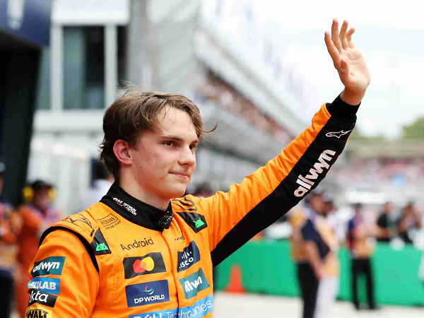 Oscar Piastri frustasi dengan kesalahannya sendiri di GP Australia.