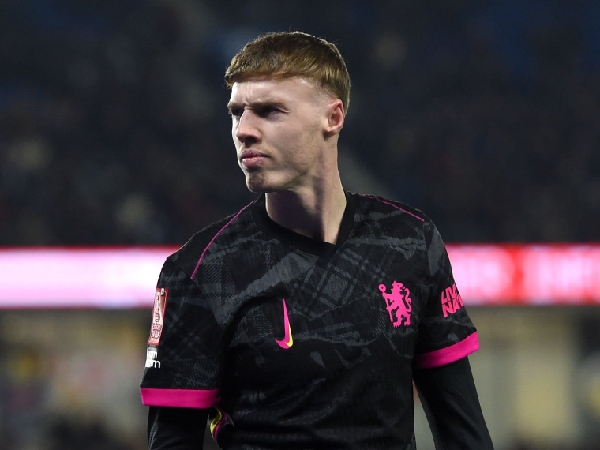 Cole Palmer tidak tergantikan di Chelsea