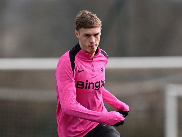 Bintang Chelsea, Cole Palmer, mengalami cedera sebelum laga melawan Arsenal