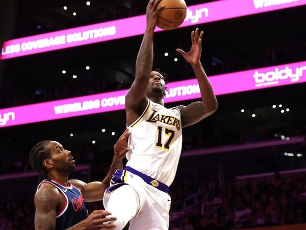 Dorian Finney-Smith Nilai Doncic Tingkatkan Serangan Lakers