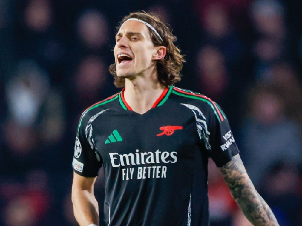 Bek Arsenal, Riccardo Calafiori