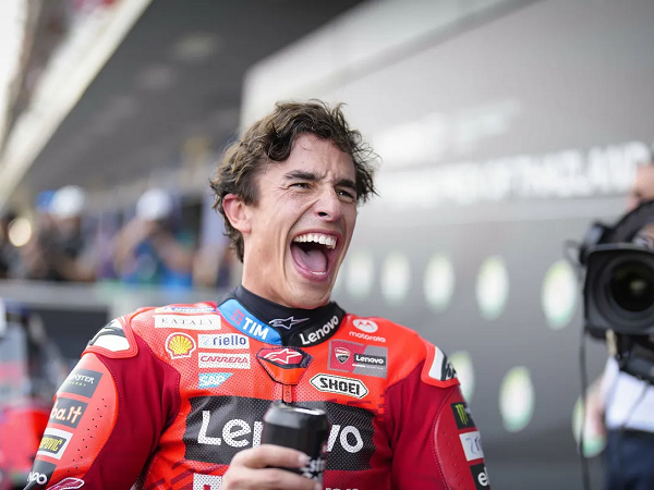 Giacomo Agostini yakin Marc Marquez akan lampaui rekor kemenangan Valentino Rossi.