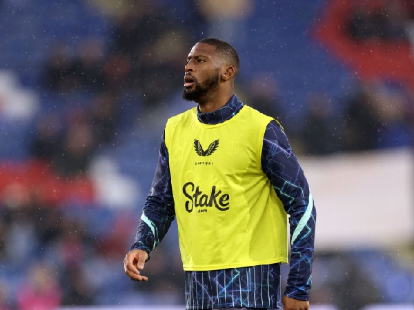 Striker Everton, Beto, sebenarnya lahir di Portugal