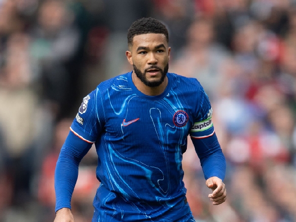 John Terry tidak senang Reece James dimainkan sebagai gelandang