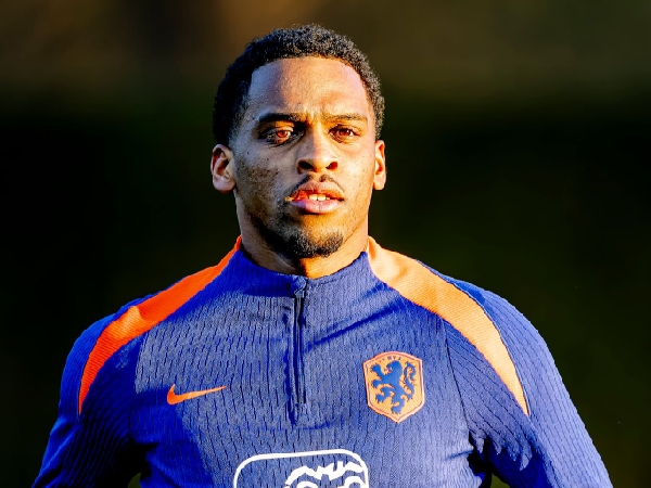 Jurrien Timber meninggalkan skuad Timnas Belanda