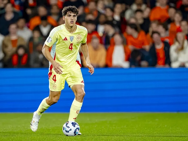 Pau Cubarsi Kembali ke Barcelona Usai Alami Cedera