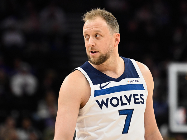 Chris Finch beri kesempatan Joe Ingles jadi starter karena alasan emosional.