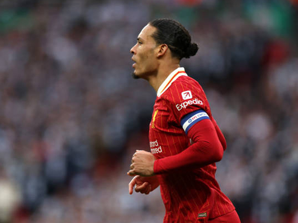 Virgil van Dijk Bermimpi Bermain untuk Real Madrid Atau Barcelona