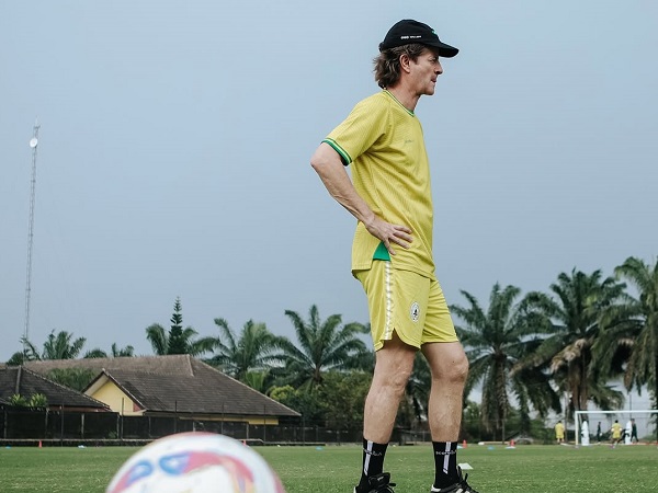 Pelatih PSS Sleman, Pieter Huistra